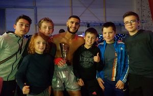 UN GALA DE BOXE PIEDS POINGS