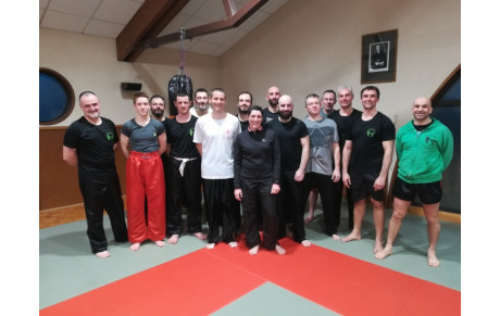 COURS PARTAGE AVEC LE KARATE CONTACT DE SASSENAGE